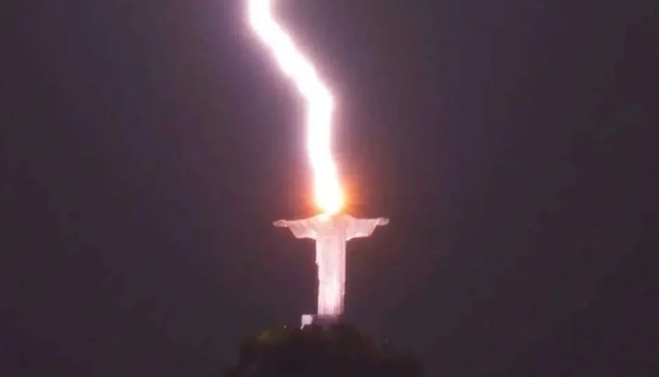 Christ the Redeemer Statue
